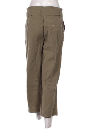 Damenhose F&F, Größe M, Farbe Grün, Preis € 9,49