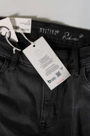 Damenhose Mustang, Größe XL, Farbe Schwarz, Preis € 15,99