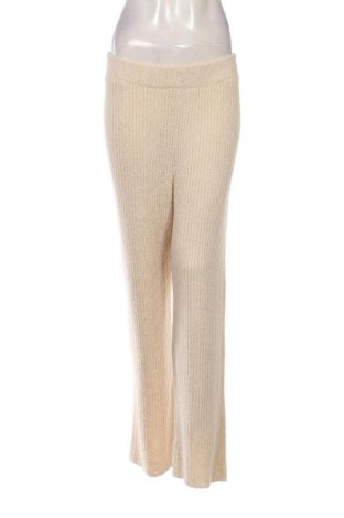 Damenhose NA-KD, Größe M, Farbe Beige, Preis 19,49 €