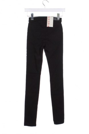 Pantaloni de femei Pieces, Mărime XXS, Culoare Negru, Preț 83,99 Lei