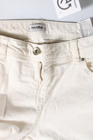 Damenhose Pull&Bear, Größe M, Farbe Ecru, Preis € 6,99