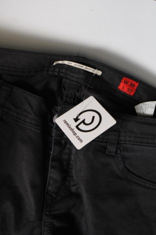 Damenhose Q/S by S.Oliver, Größe M, Farbe Schwarz, Preis € 13,99