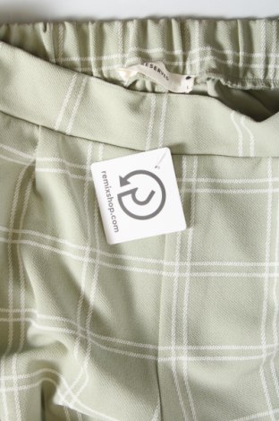 Damenhose Reserved, Größe L, Farbe Grün, Preis 5,12 €