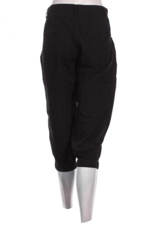 Pantaloni de femei United Colors Of Benetton, Mărime S, Culoare Negru, Preț 104,59 Lei