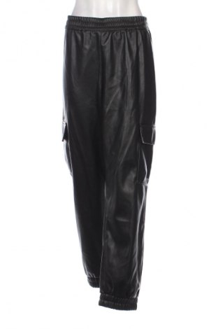 Pantaloni de femei Vero Moda, Mărime XL, Culoare Negru, Preț 83,99 Lei