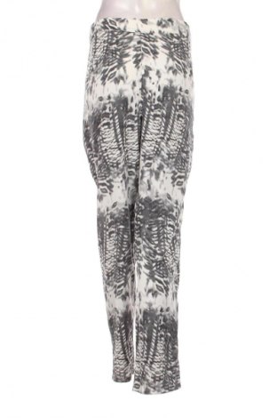 Pantaloni de femei Vero Moda, Mărime XL, Culoare Multicolor, Preț 32,99 Lei