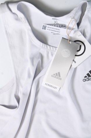 Top sport de damă. Adidas, Mărime XL, Culoare Alb, Preț 253,49 Lei