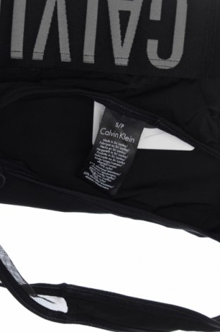 Top sport de damă. Calvin Klein, Mărime S, Culoare Negru, Preț 86,73 Lei