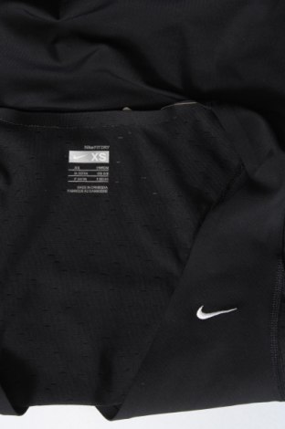 Női sport top Nike, Méret XS, Szín Fekete, Ár 10 094 Ft