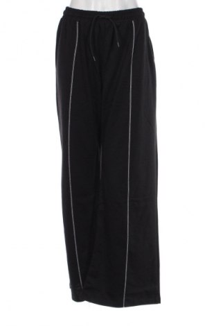 Pantaloni trening de femei Trendyol, Mărime XL, Culoare Negru, Preț 65,99 Lei