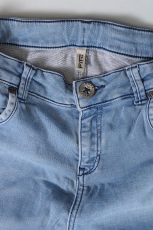 Kinderjeans Fit-Z, Größe 14-15y/ 168-170 cm, Farbe Blau, Preis € 6,99