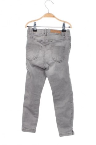 Kinderjeans Reserved, Größe 4-5y/ 110-116 cm, Farbe Grau, Preis 6,49 €