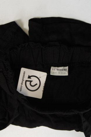 Pantaloni scurți pentru copii LC Waikiki, Mărime 11-12y/ 152-158 cm, Culoare Negru, Preț 14,99 Lei