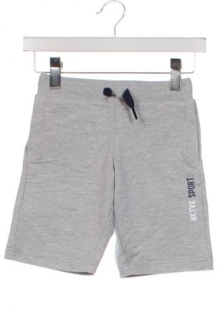 Kinder Shorts Nukutavake, Größe 6-7y/ 122-128 cm, Farbe Grau, Preis 5,79 €