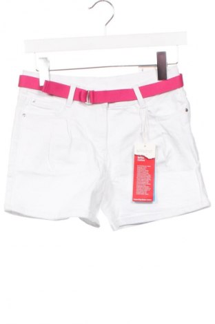 Kinder Shorts S.Oliver, Größe 7-8y/ 128-134 cm, Farbe Weiß, Preis € 9,49