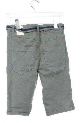 Kinder Shorts S.Oliver, Größe 14-15y/ 168-170 cm, Farbe Grün, Preis 8,99 €