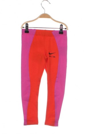 Kinderlegging Nike, Größe 3-4y/ 104-110 cm, Farbe Mehrfarbig, Preis € 30,79