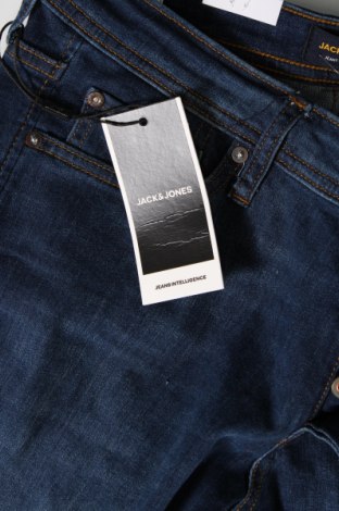 Ανδρικό τζίν Jack & Jones, Μέγεθος M, Χρώμα Μπλέ, Τιμή 59,49 €