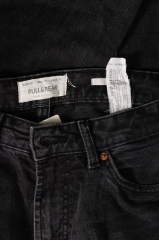 Ανδρικό τζίν Pull&Bear, Μέγεθος M, Χρώμα Γκρί, Τιμή 17,99 €