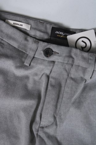 Herren Shorts Jack & Jones, Größe XS, Farbe Grau, Preis 12,99 €