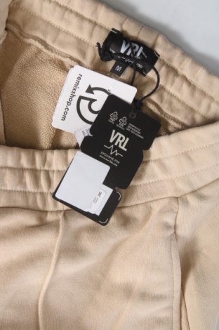 Herren Shorts Viral Vibes, Größe M, Farbe Beige, Preis 8,99 €