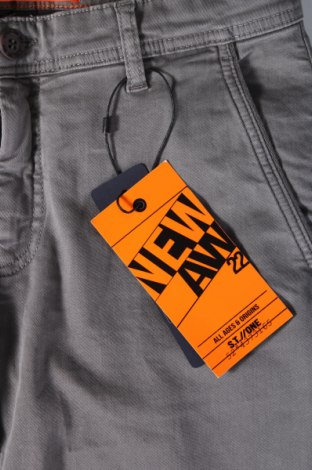 Herrenhose, Größe S, Farbe Grau, Preis € 8,79