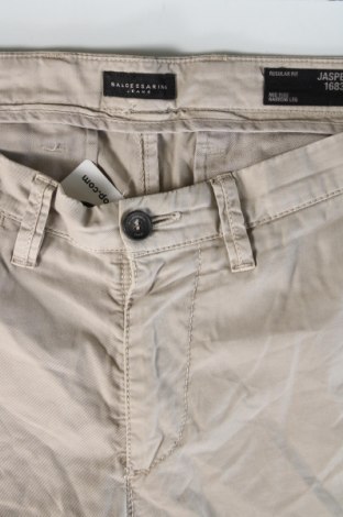 Pantaloni de bărbați Baldessarini, Mărime M, Culoare Bej, Preț 26,99 Lei