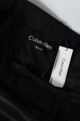 Мъжки панталон Calvin Klein, Размер 4XL, Цвят Черен, Цена 203,00 лв.