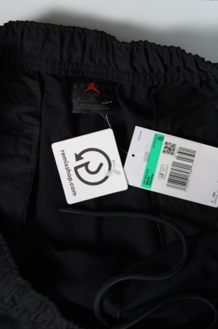 Pantaloni trening de bărbați Air Jordan Nike, Mărime XL, Culoare Negru, Preț 211,99 Lei