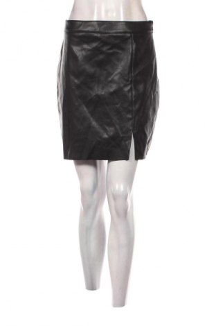 Пола Anika Teller x NA-KD, Размер M, Цвят Черен, Цена 16,40 лв.