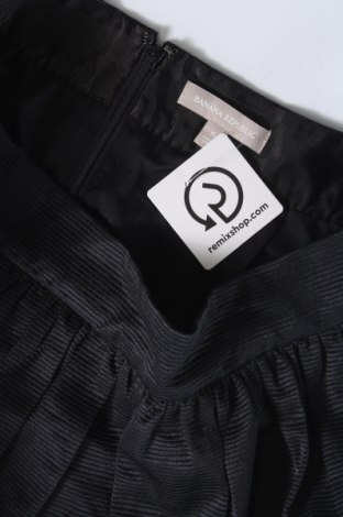 Rock Banana Republic, Größe M, Farbe Schwarz, Preis € 5,99