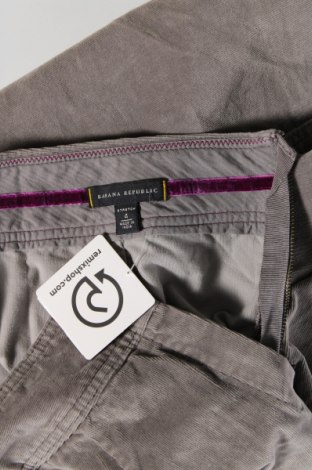 Rock Banana Republic, Größe S, Farbe Grau, Preis € 3,99