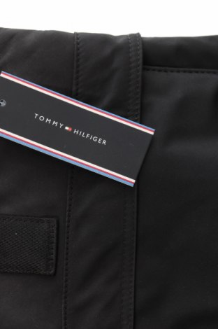 Batoh 
 Tommy Hilfiger, Farba Čierna, Cena  103,45 €