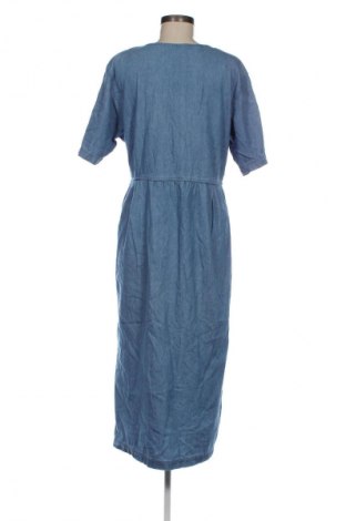 Kleid, Größe M, Farbe Blau, Preis 3,99 €