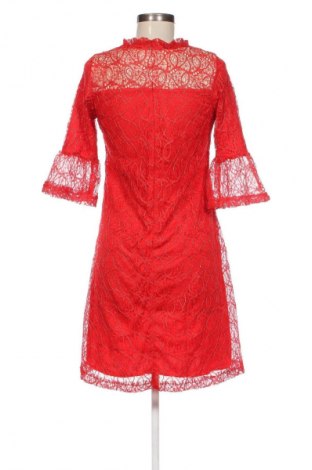 Kleid, Größe M, Farbe Rot, Preis € 15,49