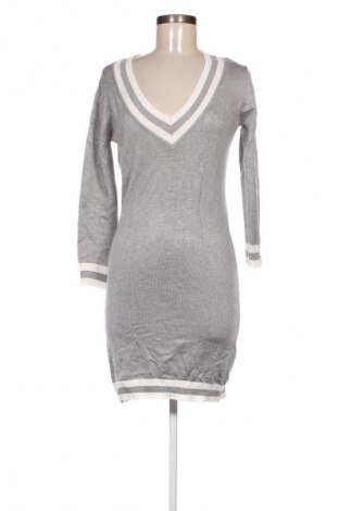 Kleid, Größe M, Farbe Grau, Preis € 8,49