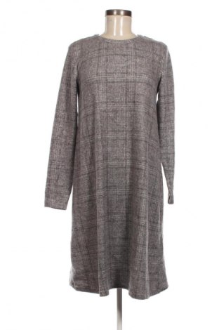 Kleid C&A, Größe S, Farbe Grau, Preis € 6,49