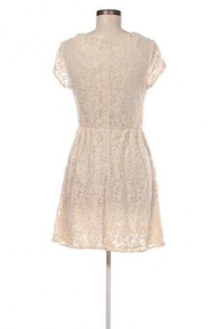 Kleid Coincidence & Chance, Größe M, Farbe Beige, Preis € 6,99