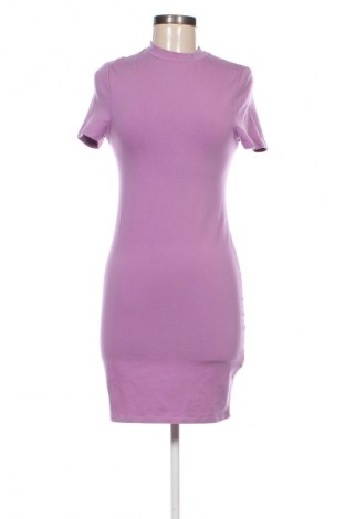 Kleid Cotton On, Größe M, Farbe Lila, Preis € 6,99