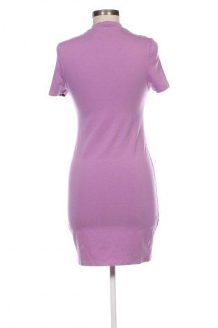 Kleid Cotton On, Größe M, Farbe Lila, Preis € 6,99