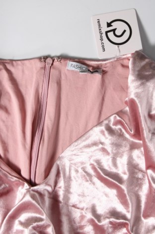 Kleid Fashion nova, Größe XL, Farbe Rosa, Preis € 6,99