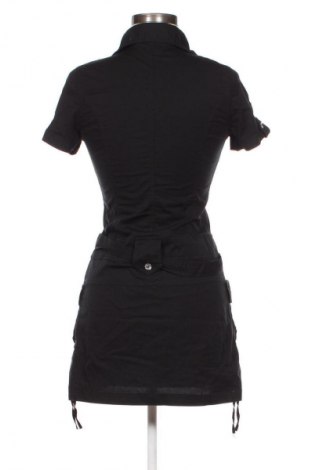 Kleid Feng, Größe M, Farbe Schwarz, Preis 9,99 €