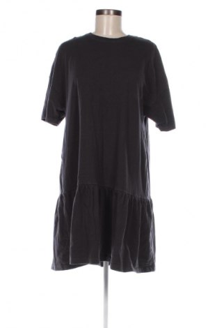 Kleid H&M, Größe M, Farbe Schwarz, Preis 6,70 €