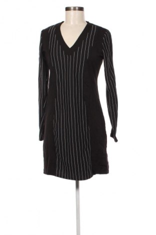 Rochie H&M B'B, Mărime L, Culoare Negru, Preț 26,99 Lei