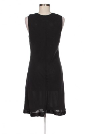 Kleid In Wear, Größe L, Farbe Schwarz, Preis 94,31 €