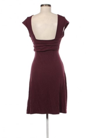 Kleid Madonna, Größe M, Farbe Rot, Preis 3,49 €