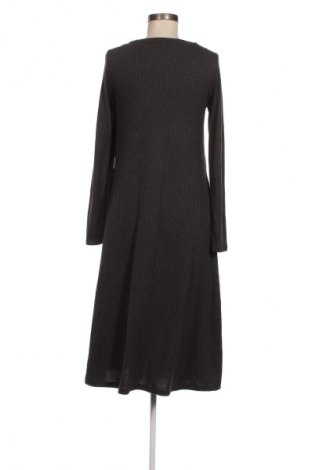 Kleid Marks & Spencer, Größe M, Farbe Grau, Preis 13,99 €