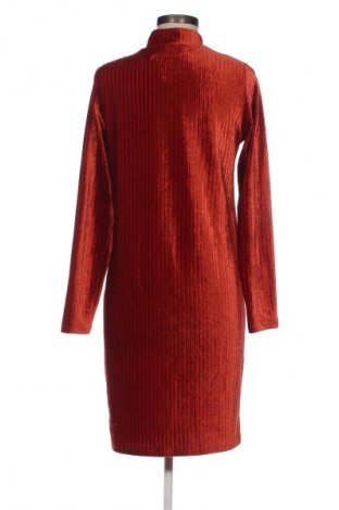 Kleid Miss E, Größe M, Farbe Orange, Preis 3,99 €