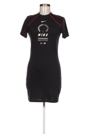 Kleid Nike, Größe S, Farbe Schwarz, Preis 55,99 €