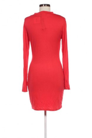 Kleid Pretty Little Thing, Größe S, Farbe Rot, Preis € 5,99